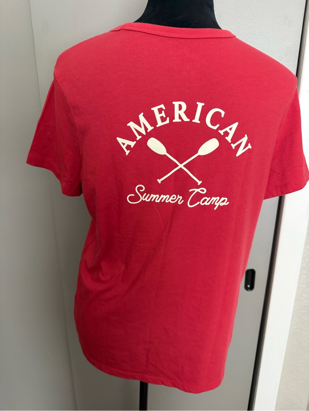 Universal Thread Tee - Picture 2 of 3
